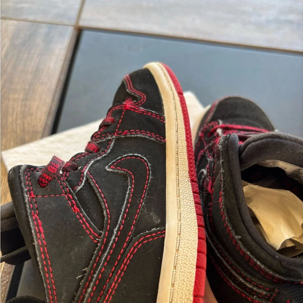 Size 7C Nike Air Jordan Retro 1 Mid Toddler used CU6619-062